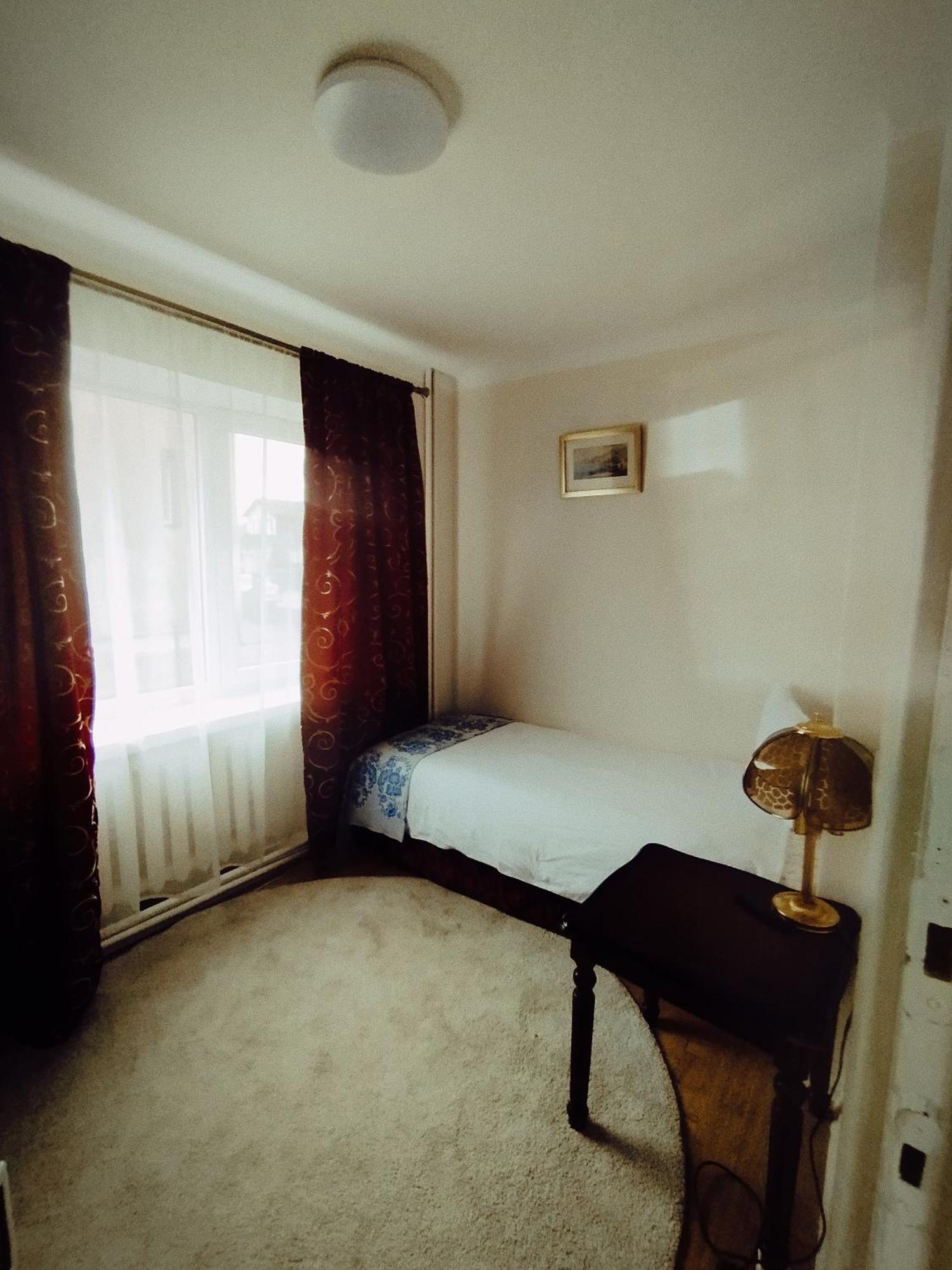 Sweet Homestay Taurage